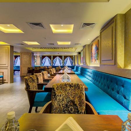 Mumbai House Hotel Juhu Bagian luar foto