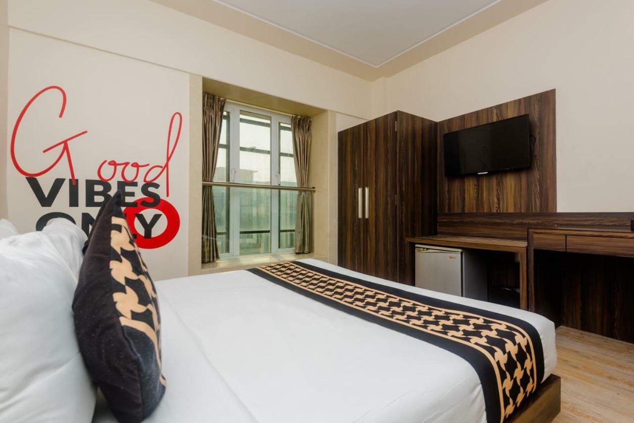 Mumbai House Hotel Juhu Bagian luar foto